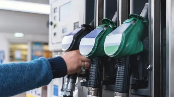 Acciza redusă la carburanți va rămâne în vigoare până la 31 ianuarie 2027