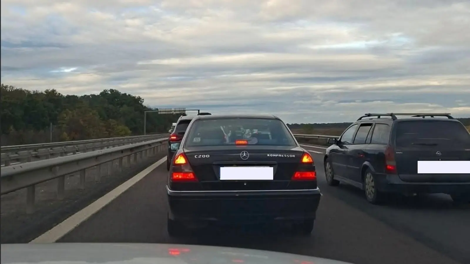 Carambol cu șase mașini pe A3 la km 41, traficul blocat de la Snagov