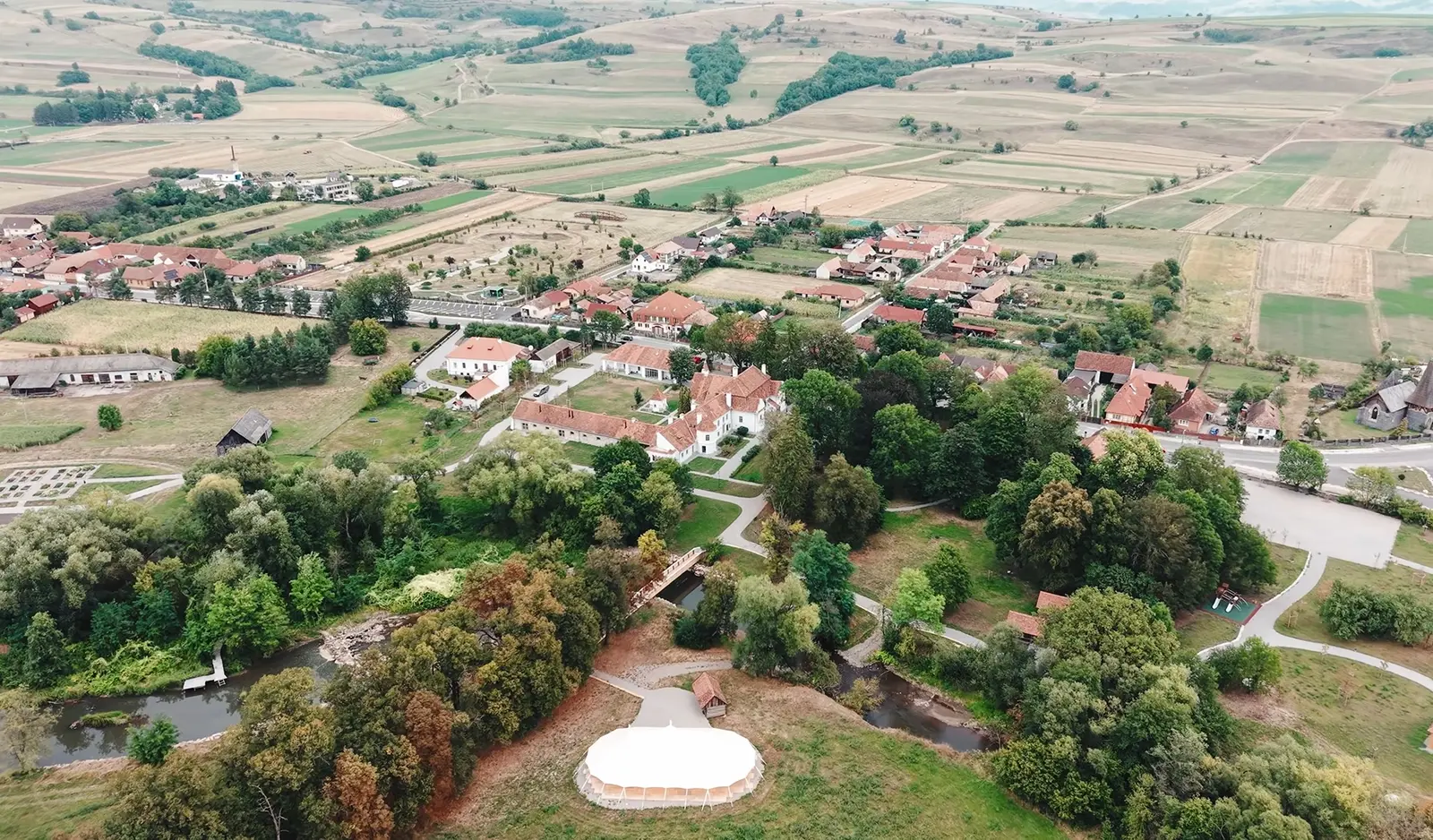 Secretele restaurărilor spectaculoase din Secuime, dezvăluite într-un nou episod documentar