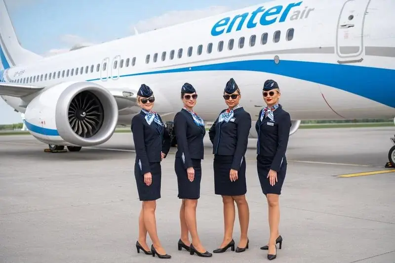 Enter Air aterizează în România: parteneriatul cu Paralela 45 schimbă regulile charterelor
