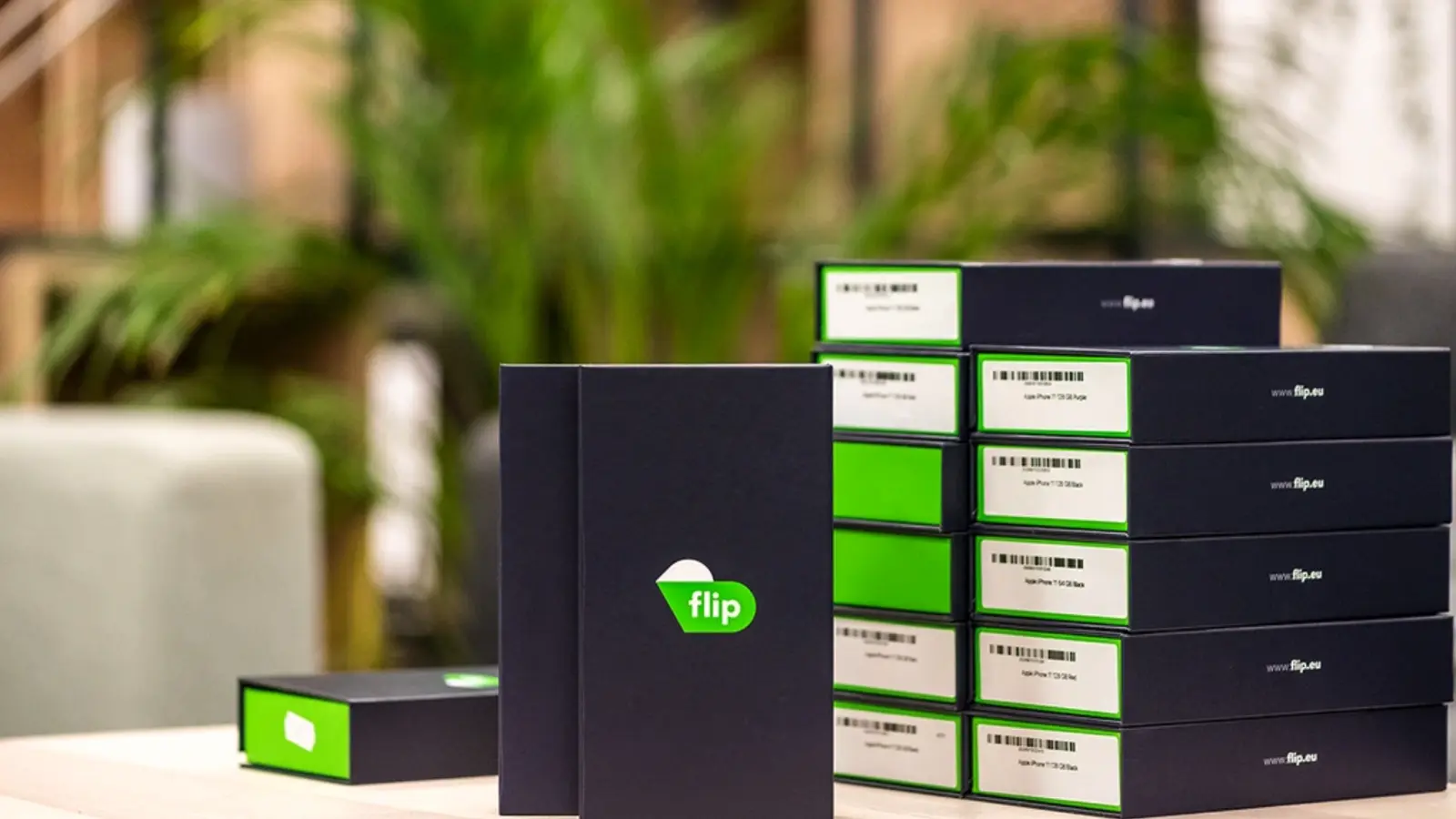 Flip.ro dă startul reducerilor de Black Friday pe 30 octombrie cu oferte la mii de dispozitive