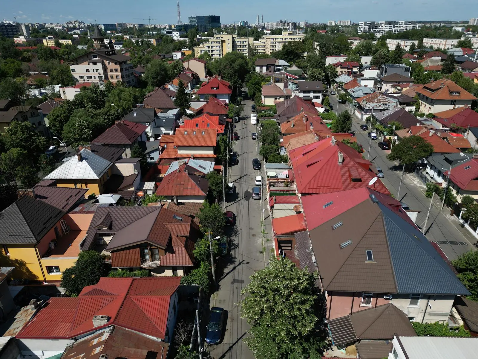 De la casă cu grădină la apartament mic: cum s-a schimbat idealul locuirii în București