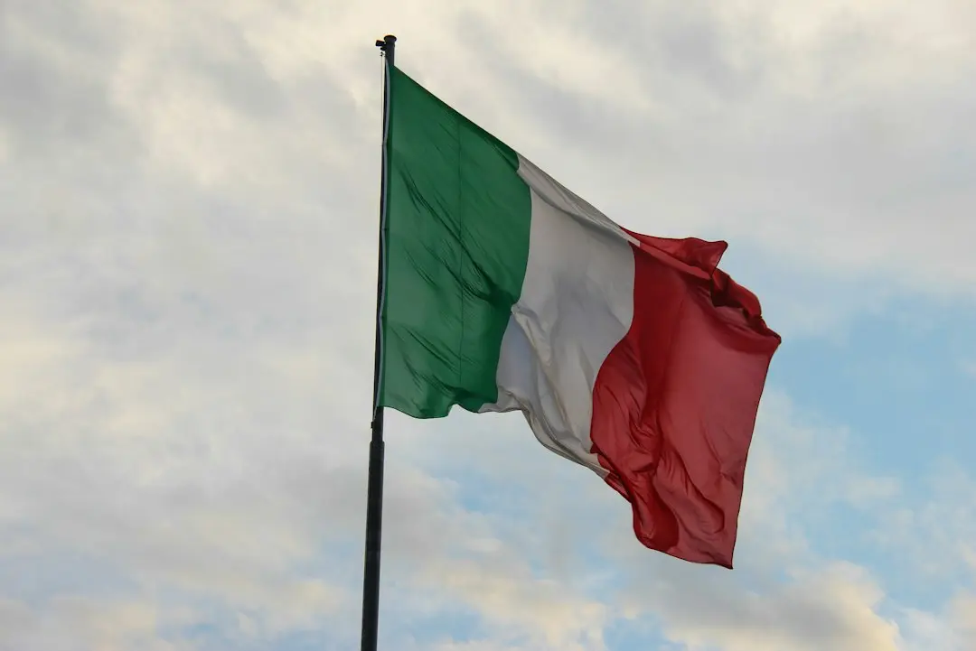 Crocantă turtă italiană cu dovlecei, cartofi și brânză