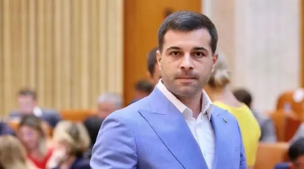 Ministrul Popa greșește numele tunelului Momaia și stârnește râsul pe net