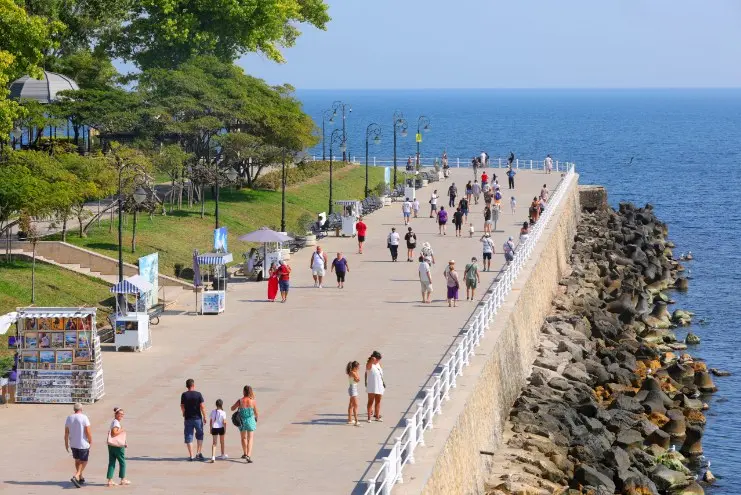 Cum își ascultă Sibiul turiștii, în timp ce Constanța mizează tot pe potențial?